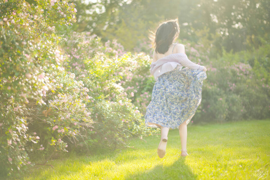 Coser@皮皮奶可可爱了啦 – 蔷薇花 (37P)