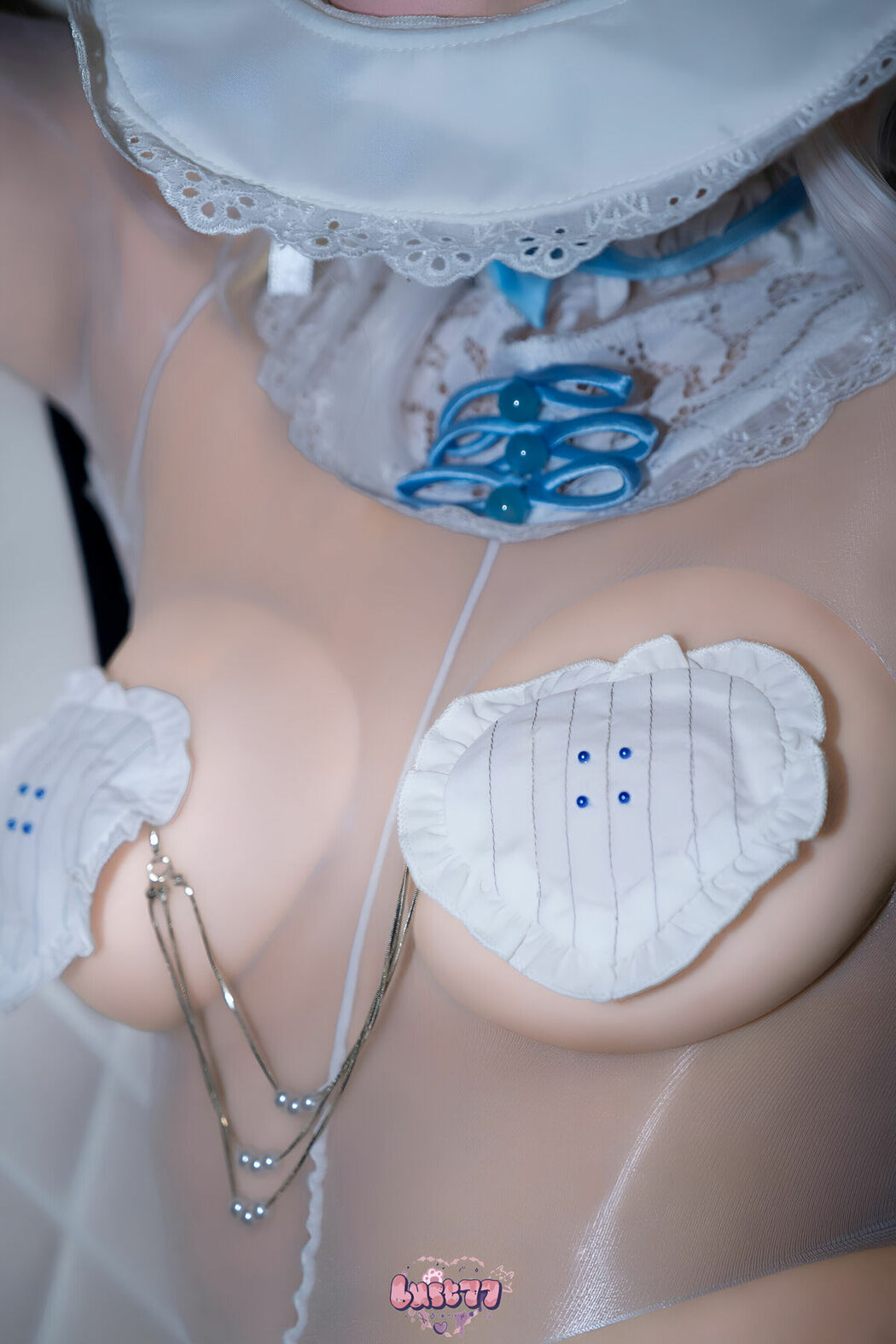 Coser@柒柒要乖哦 – 洋娃娃 (88P)