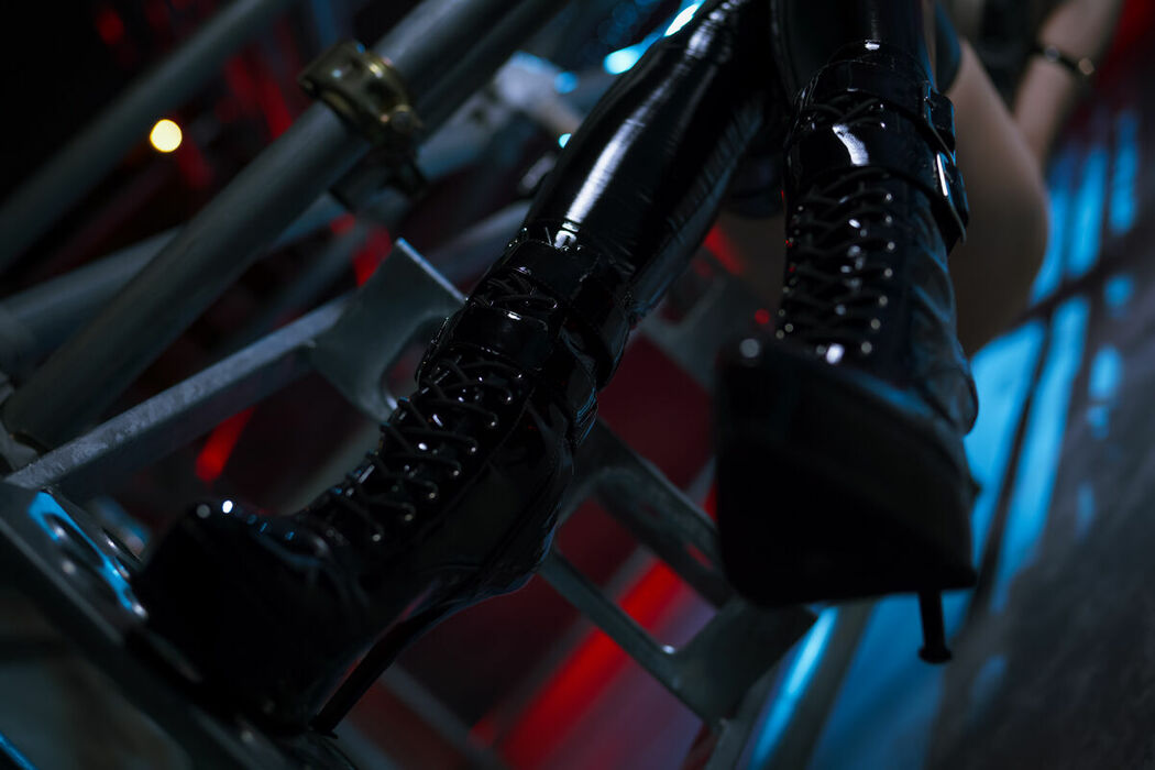 Coser@くろてぃあ くろ – BUNNY (46P)