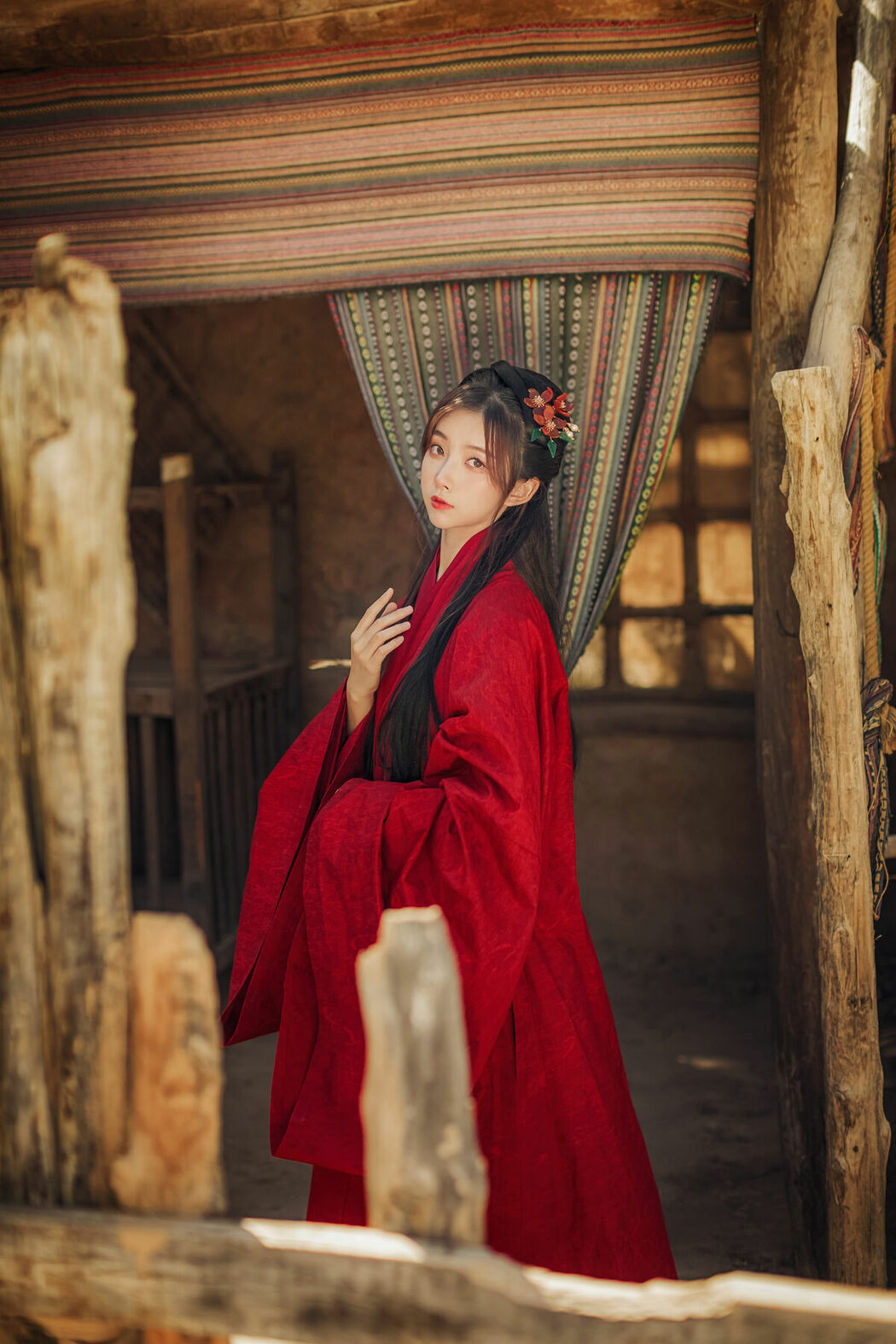 YiTuYu艺图语 Vol.9233 Dang Chu Jiao Ren Jia Xiao Tian Tian (35P)