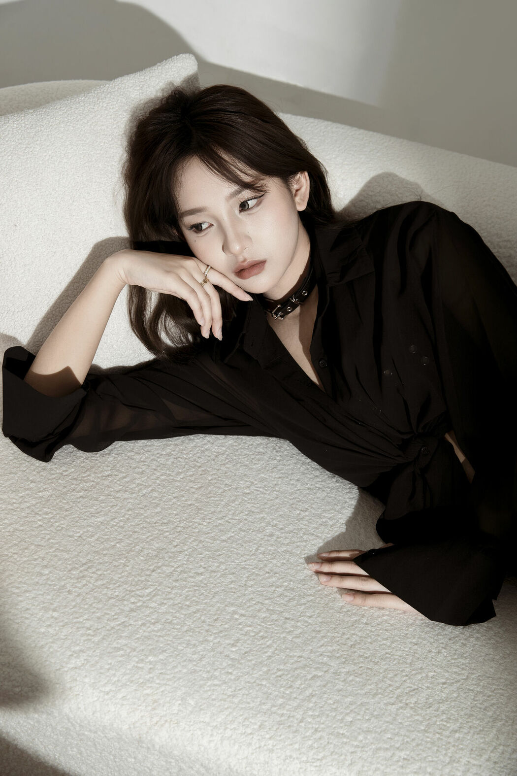 YiTuYu艺图语 Vol.9235 Rou Rou (27P)