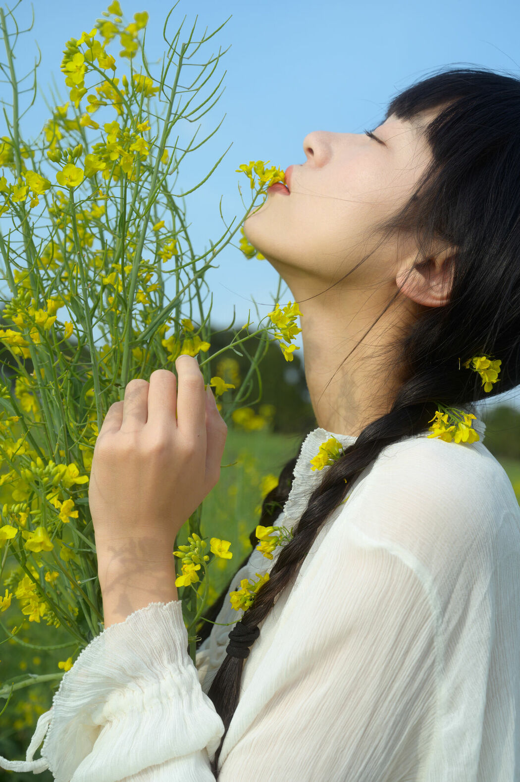 YiTuYu艺图语 Vol.9243 Shan Ye Xiao Guo (30P)