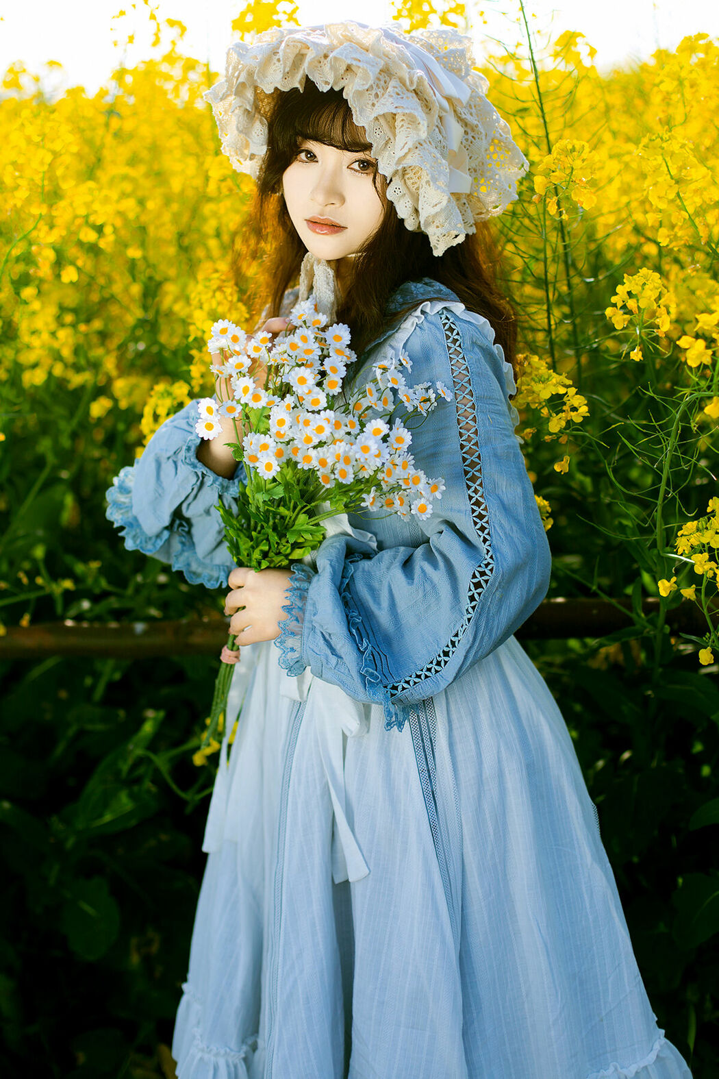 YiTuYu艺图语 Vol.9234 Shi San San A (55P) Cover Photo