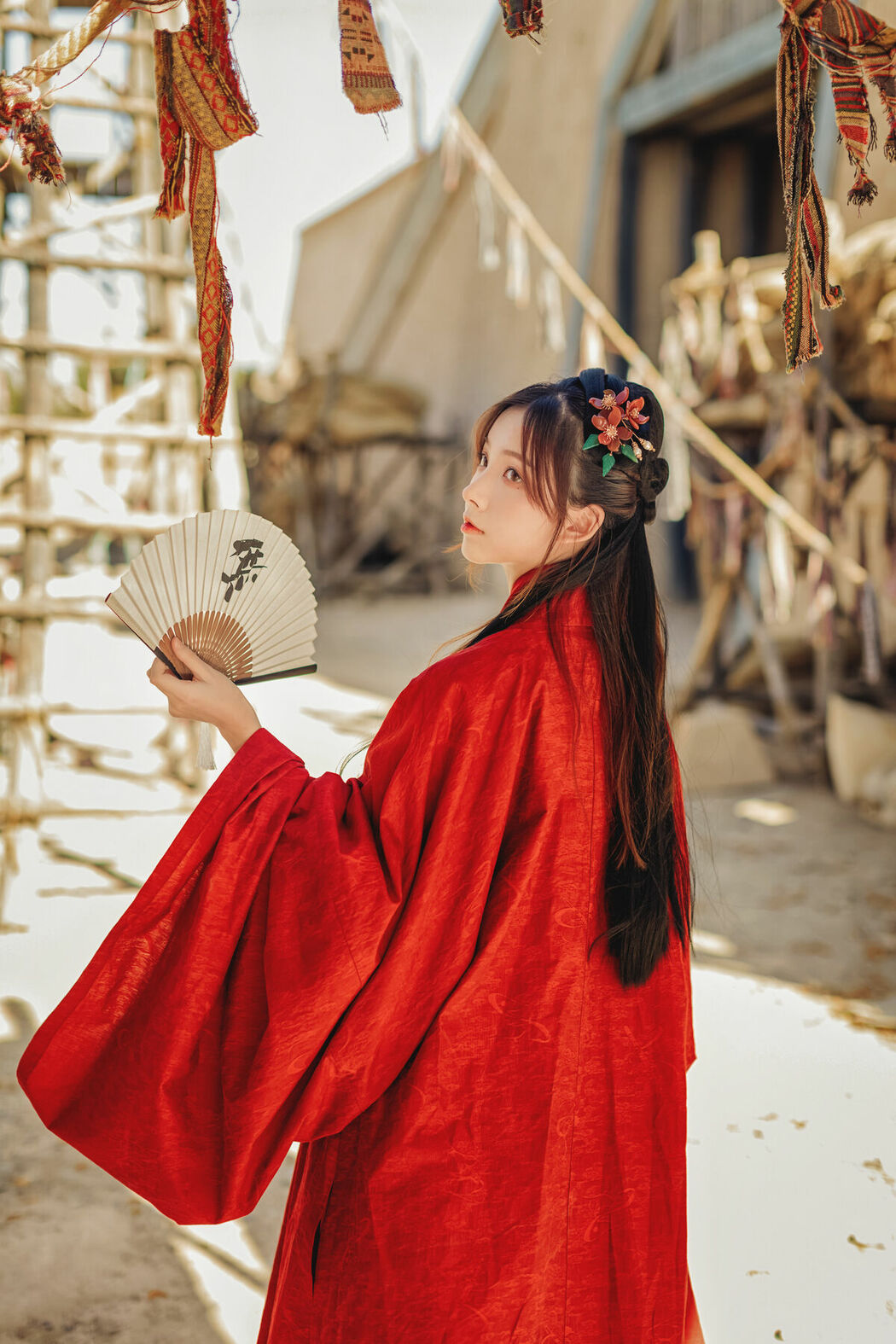 YiTuYu艺图语 Vol.9233 Dang Chu Jiao Ren Jia Xiao Tian Tian (35P)