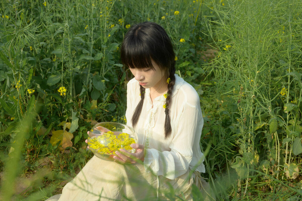 YiTuYu艺图语 Vol.9243 Shan Ye Xiao Guo (30P)