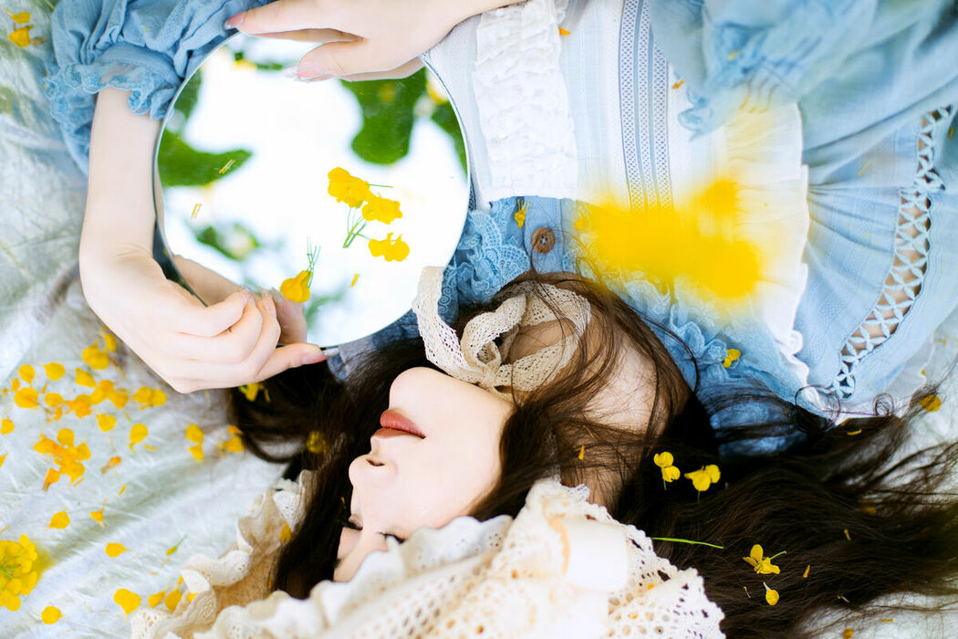 YiTuYu艺图语 Vol.9234 Shi San San A (55P)