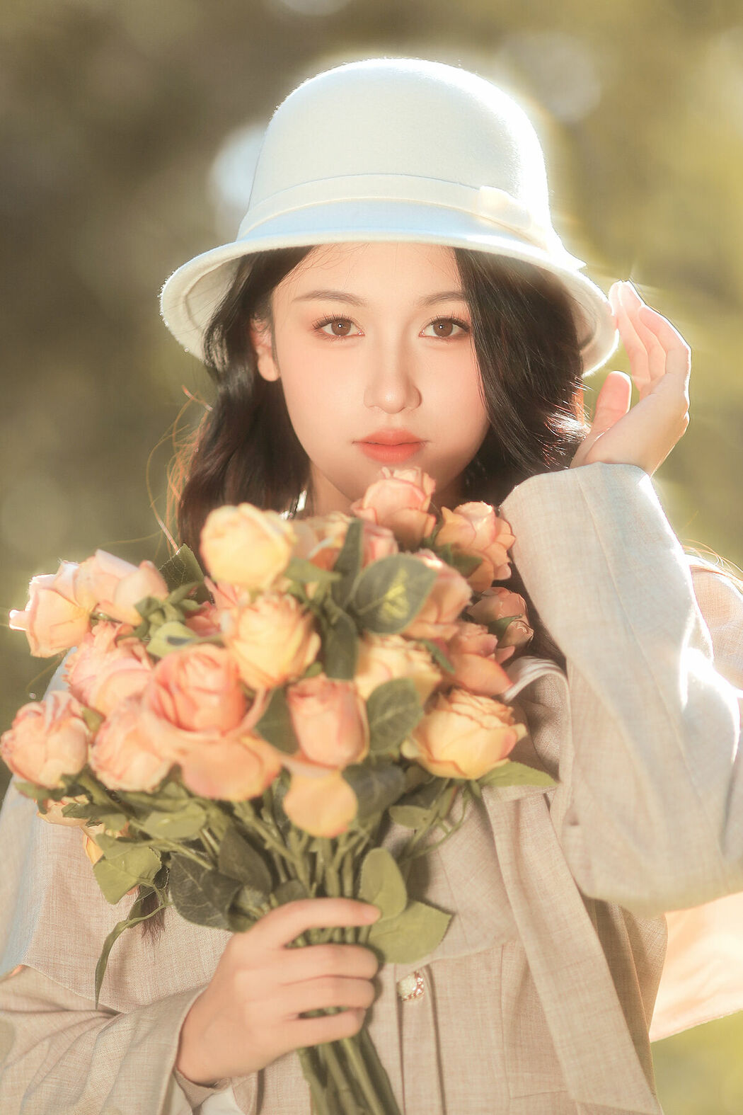 YiTuYu艺图语 Vol.9244 Yi Ming (18P)