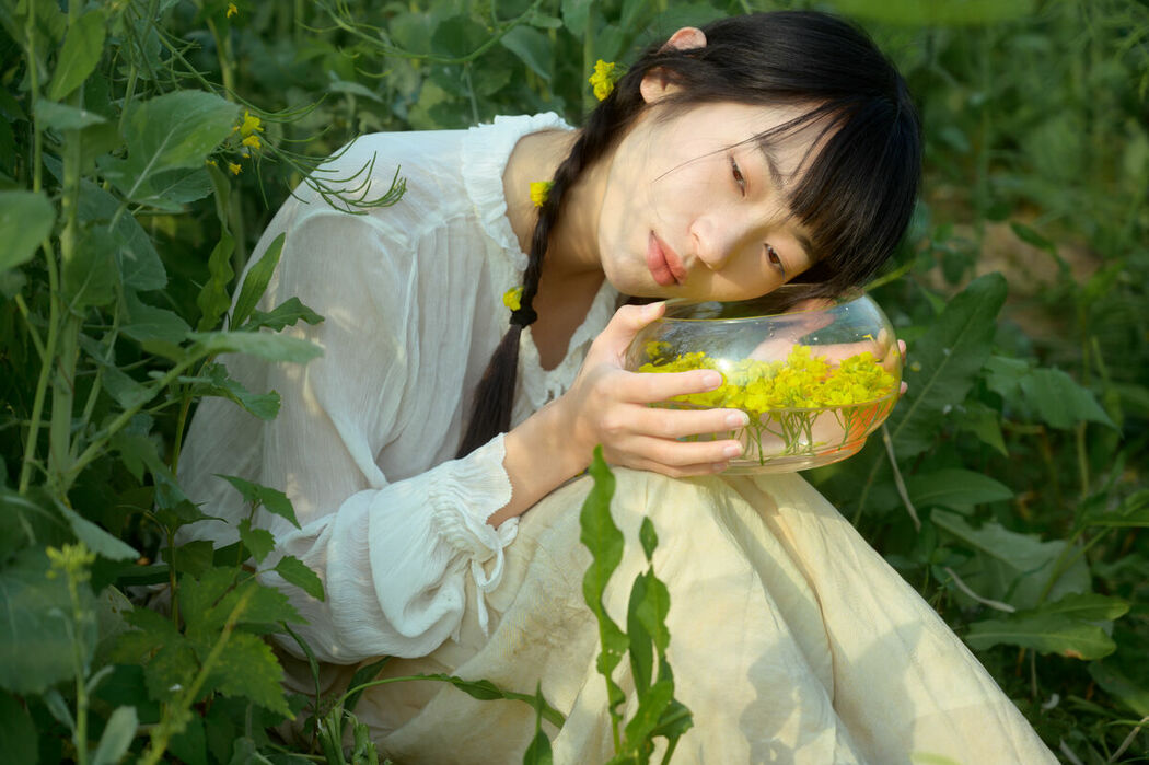 YiTuYu艺图语 Vol.9243 Shan Ye Xiao Guo (30P)