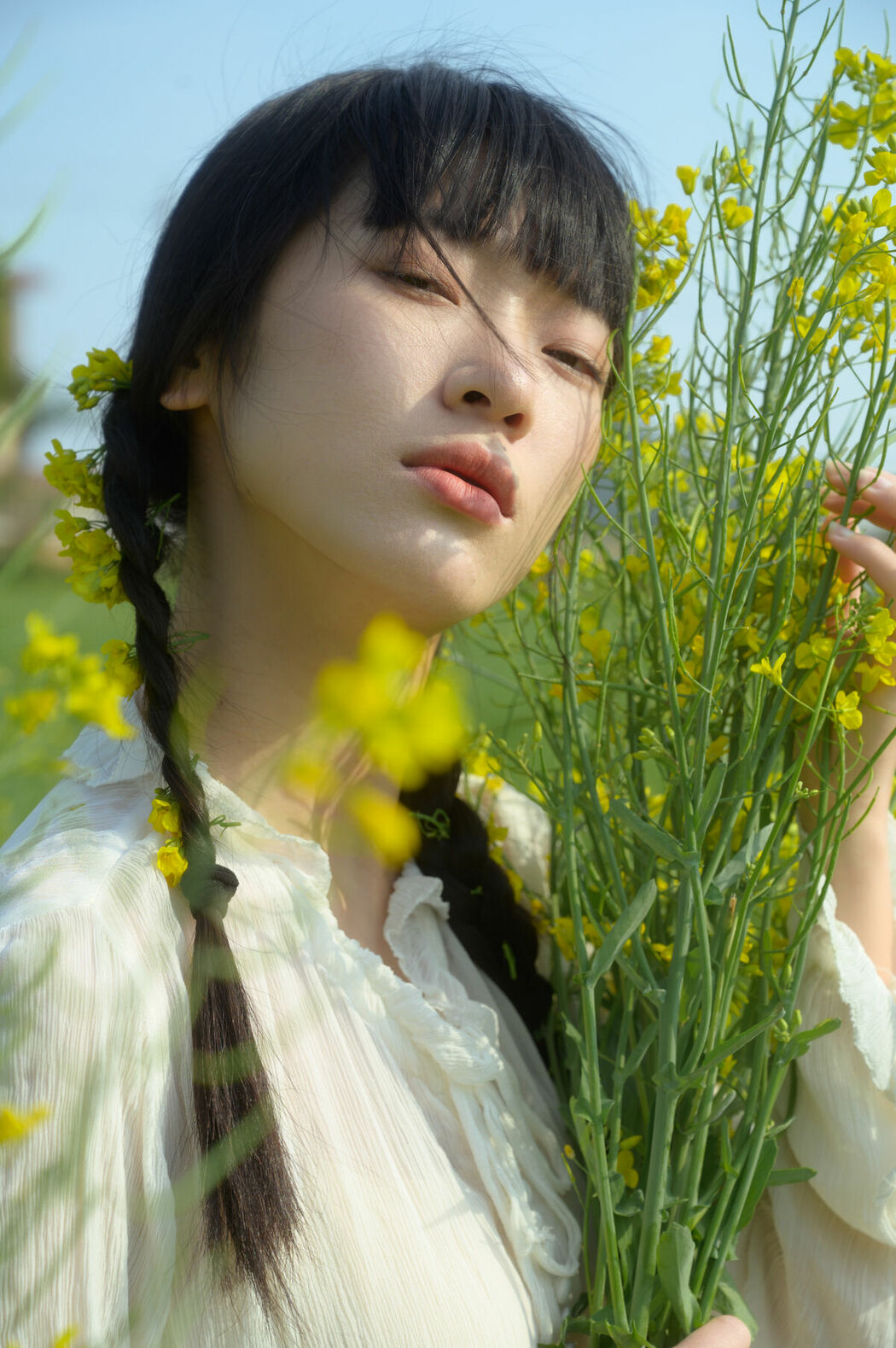 YiTuYu艺图语 Vol.9243 Shan Ye Xiao Guo (30P)