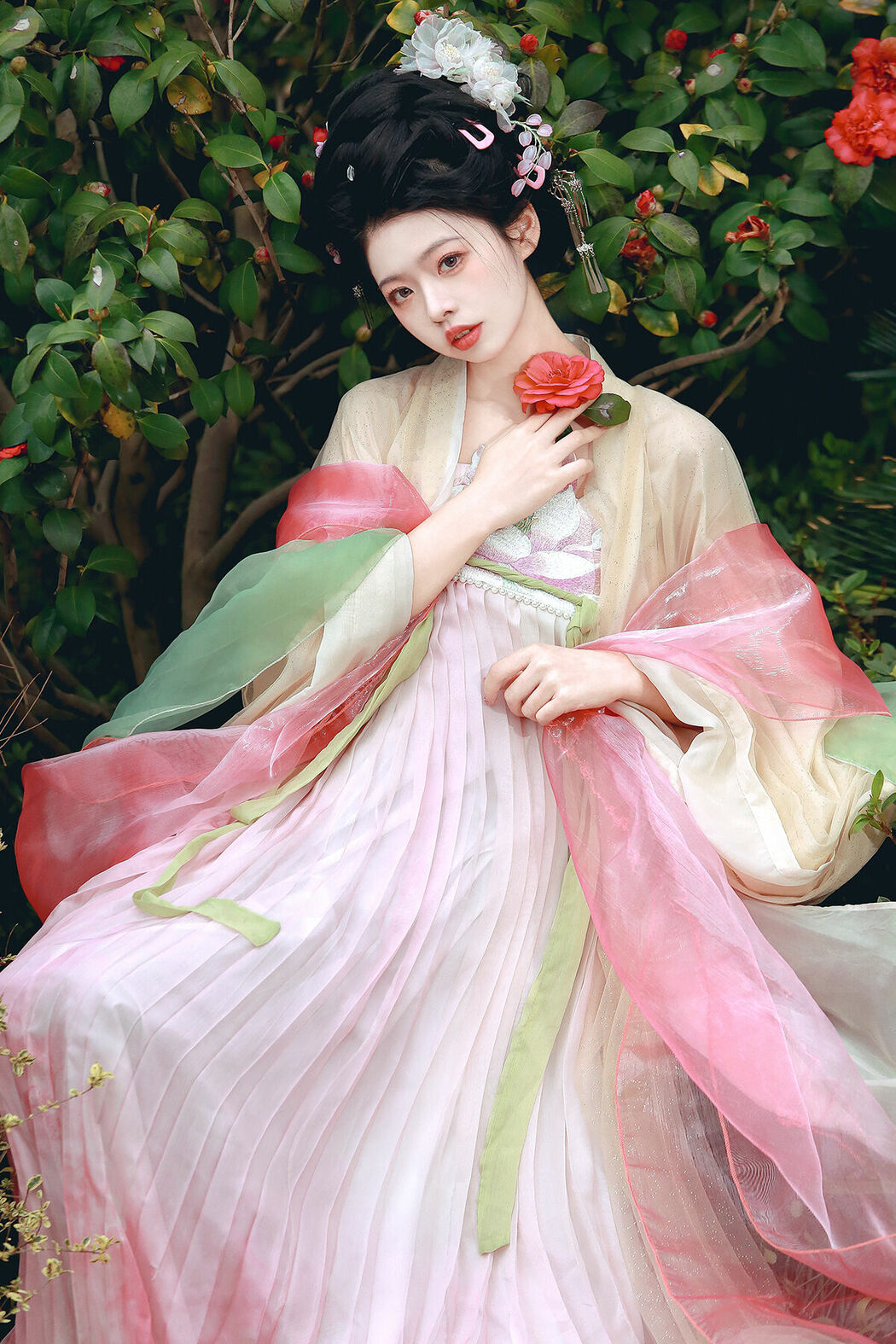 YiTuYu艺图语 Vol.9245 Fei Fei (14P) Cover Photo