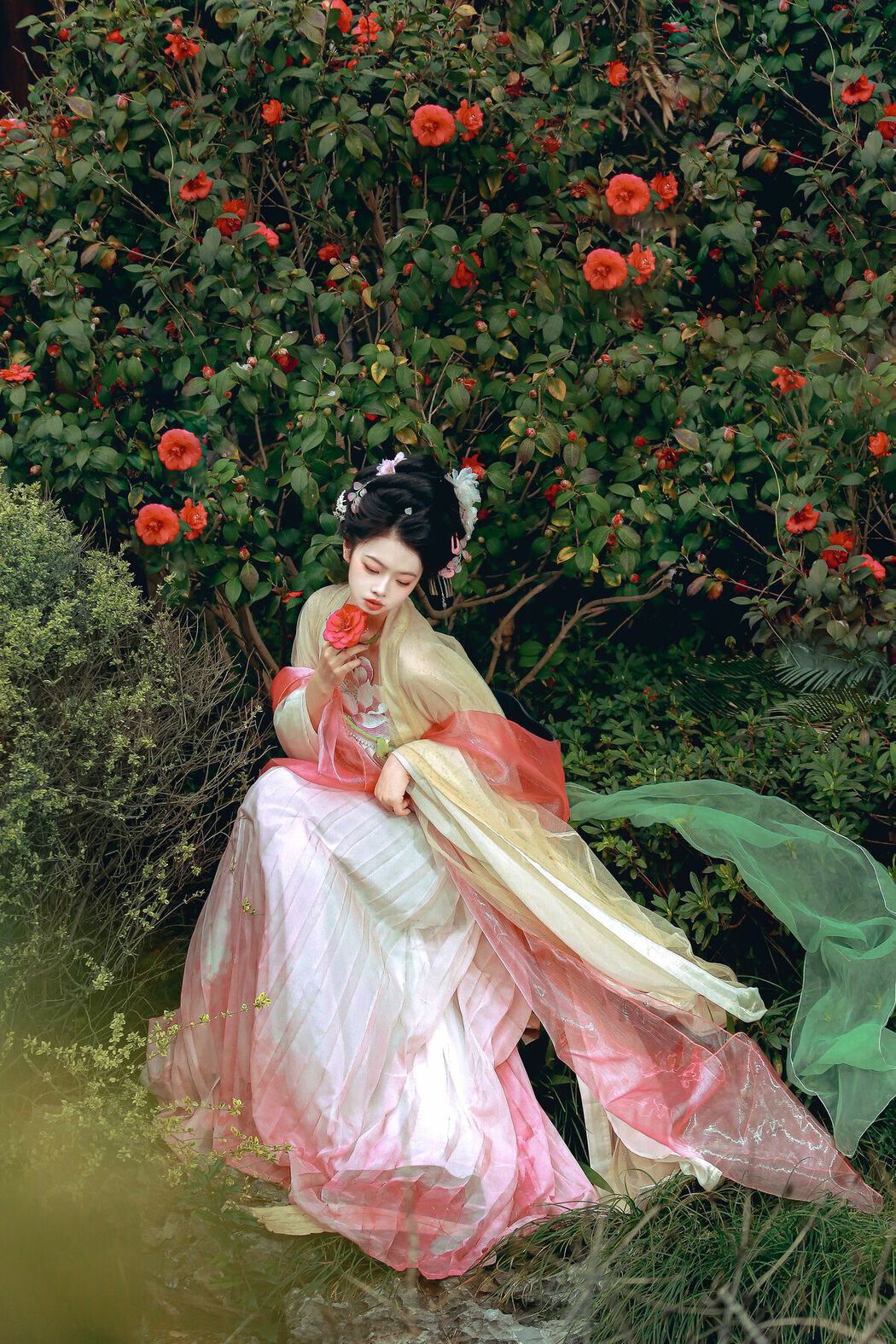 YiTuYu艺图语 Vol.9245 Fei Fei (14P)