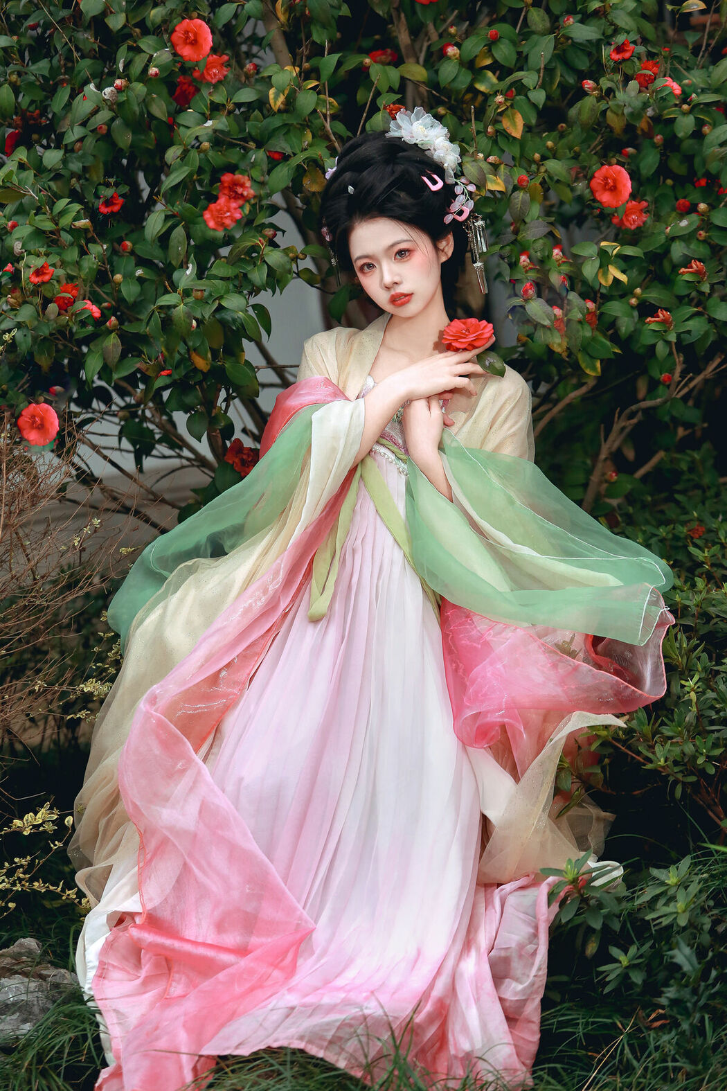 YiTuYu艺图语 Vol.9245 Fei Fei (14P)