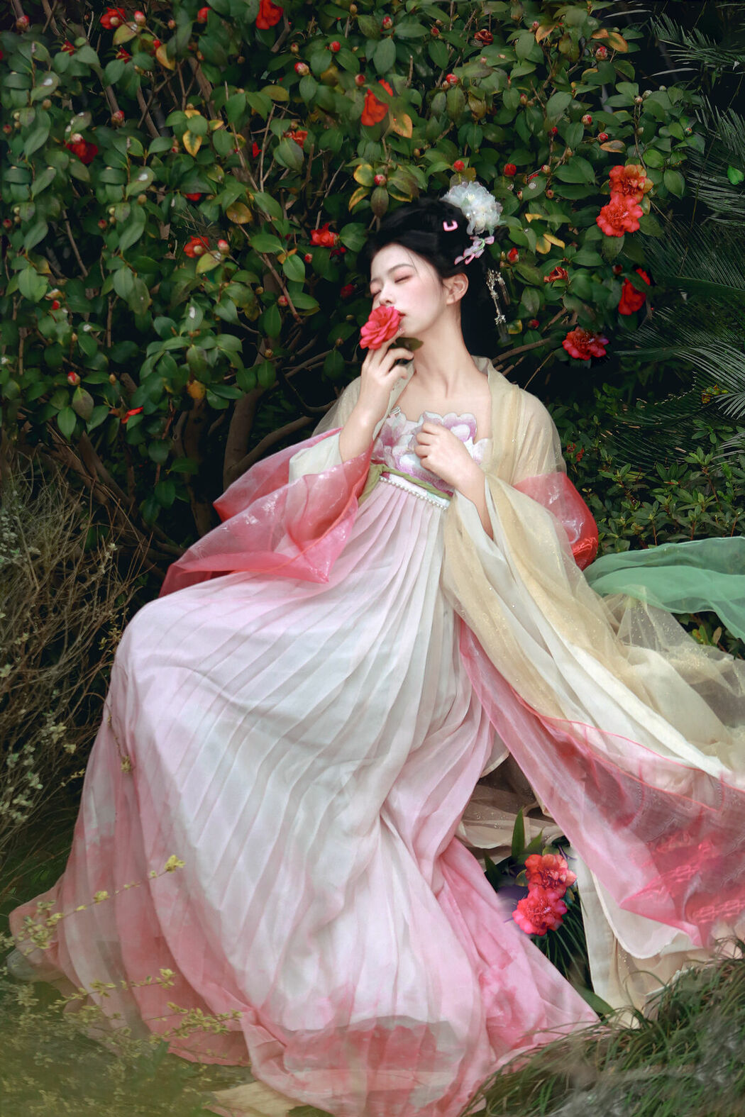 YiTuYu艺图语 Vol.9245 Fei Fei (14P)