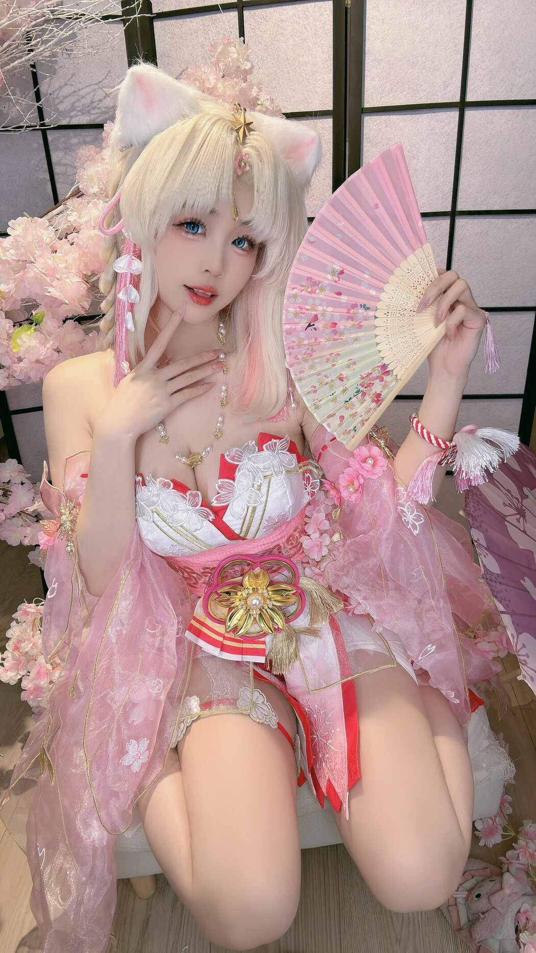 Coser@miko酱ww – 2025年04月订阅 Part02 (54P)