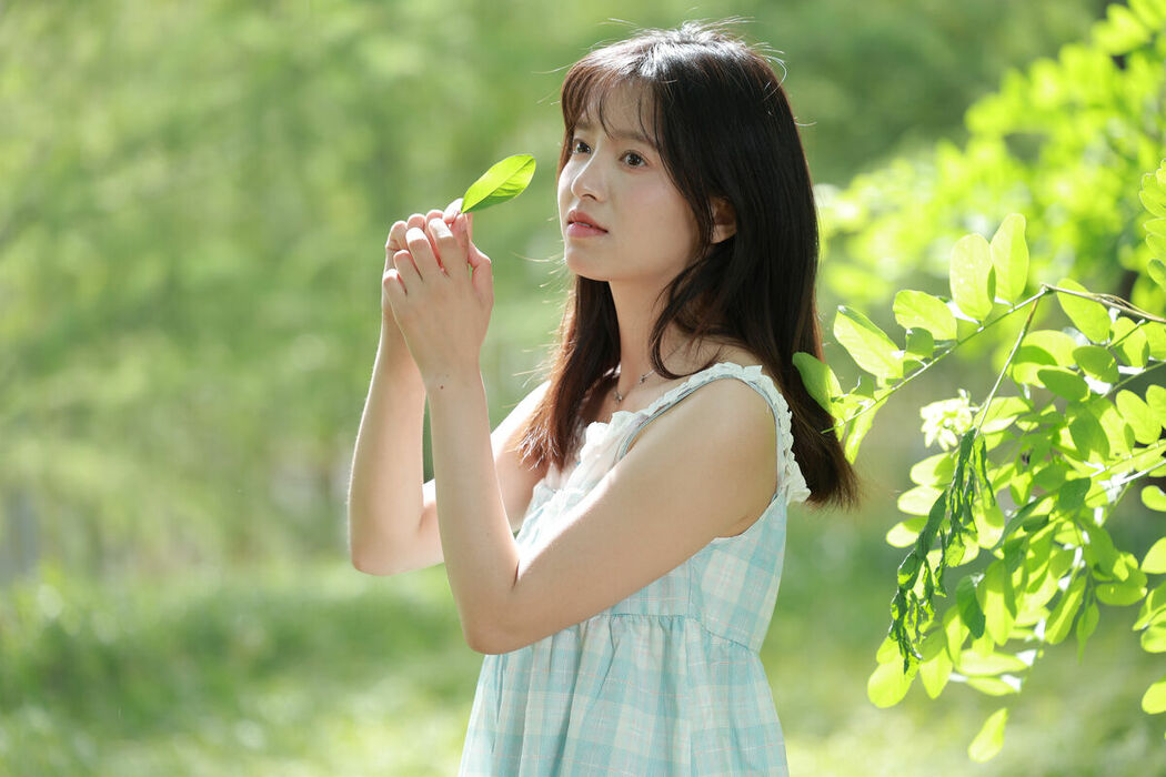 YiTuYu艺图语 Vol.9246 Wan Zi (19P)