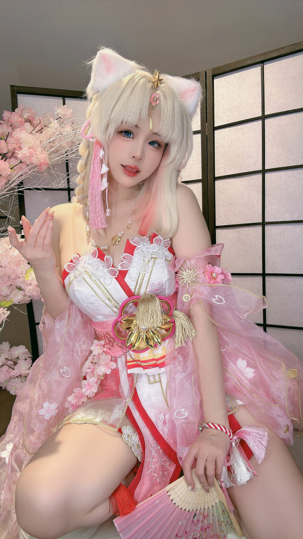 Coser@miko酱ww – 2025年04月订阅 Part01 (54P)