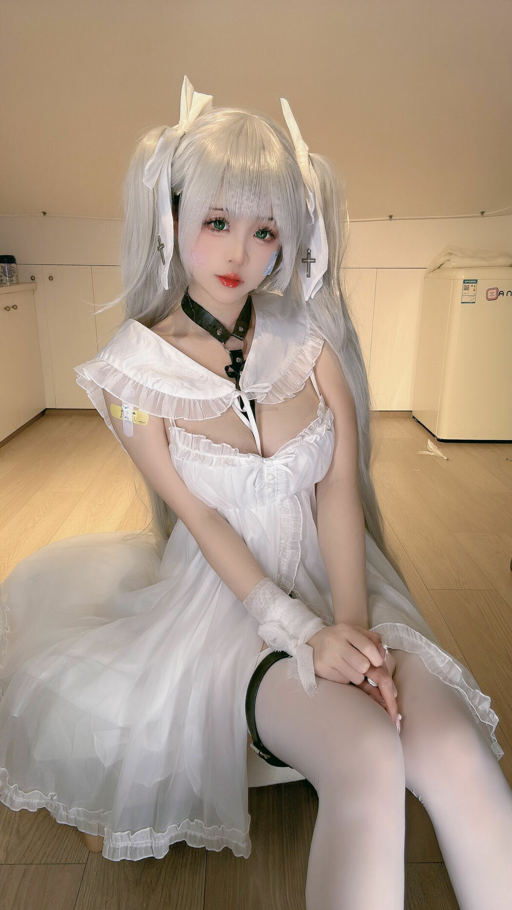 Coser@miko酱ww – 2025年04月订阅 Part02 (54P)