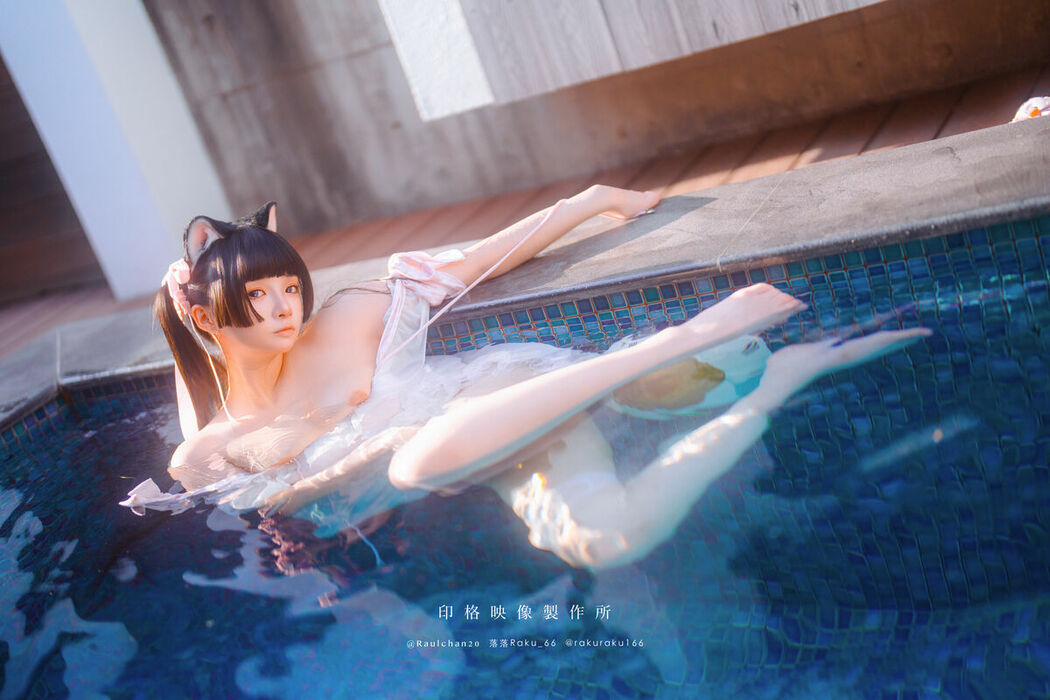 Coser@落落Raku – Daydream Core (52P)