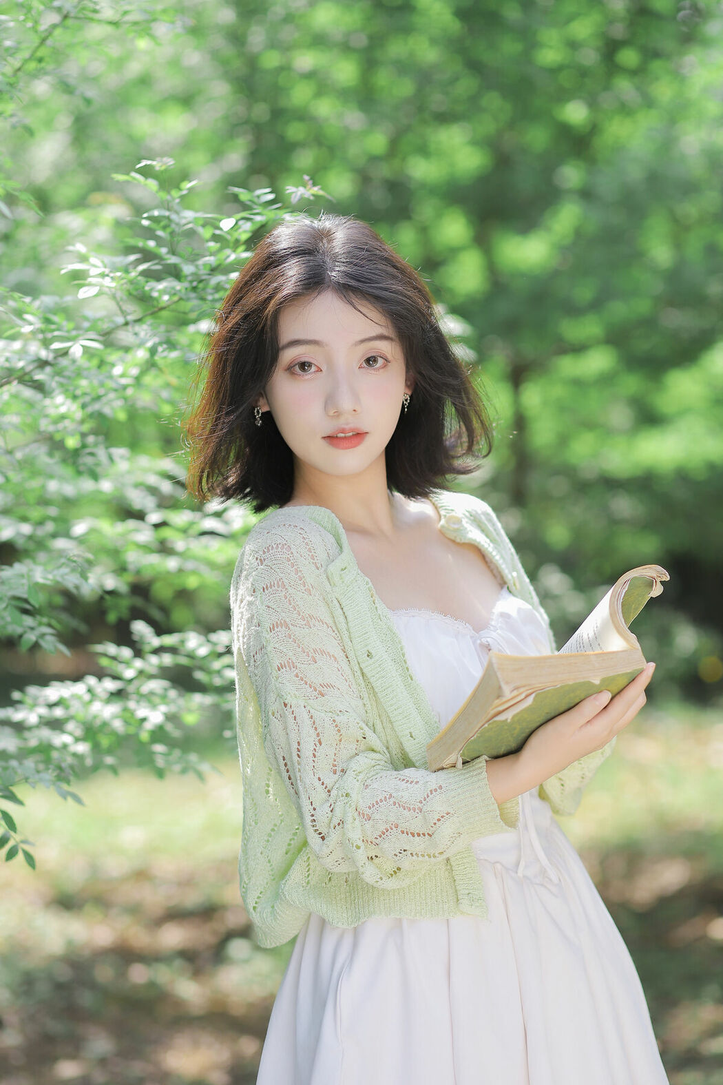 YiTuYu艺图语 Vol.9247 Chao Ku Xiao Wang Zi (26P)