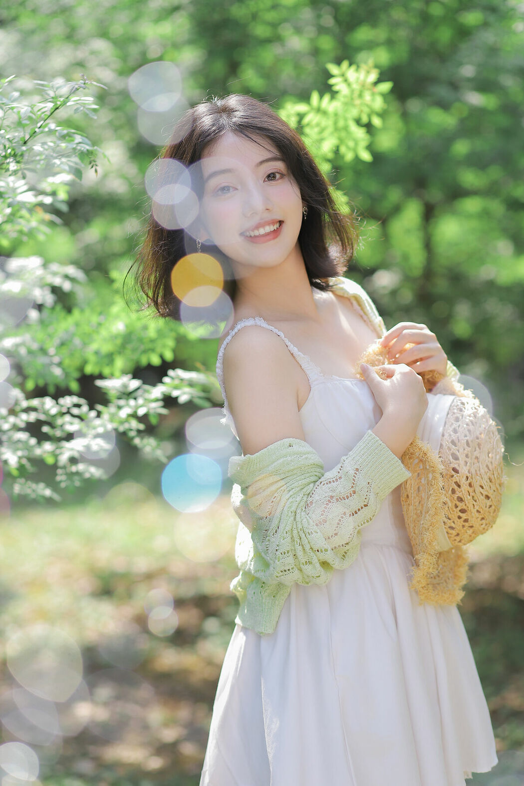 YiTuYu艺图语 Vol.9247 Chao Ku Xiao Wang Zi (26P)