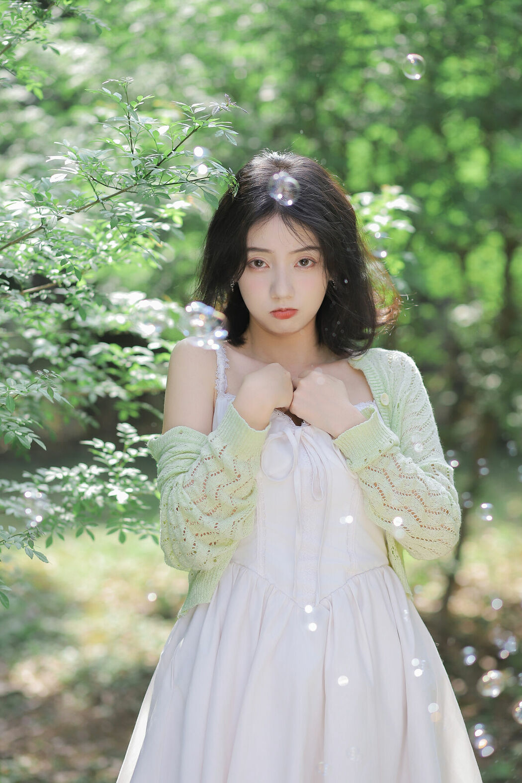 YiTuYu艺图语 Vol.9247 Chao Ku Xiao Wang Zi (26P)