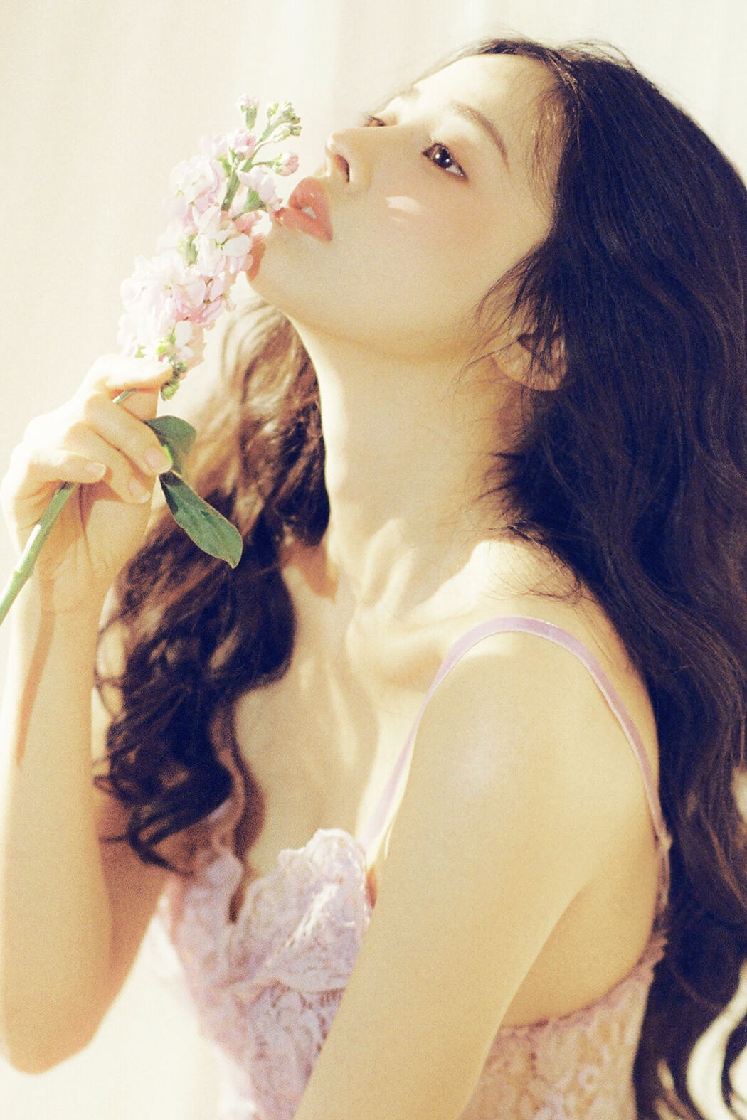 YiTuYu艺图语 Vol.9262 Xiang Ze Xi Zi (21P) Cover Photo