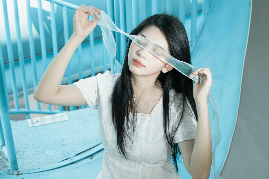 YiTuYu艺图语 Vol.9258 Qu Qi (20P)