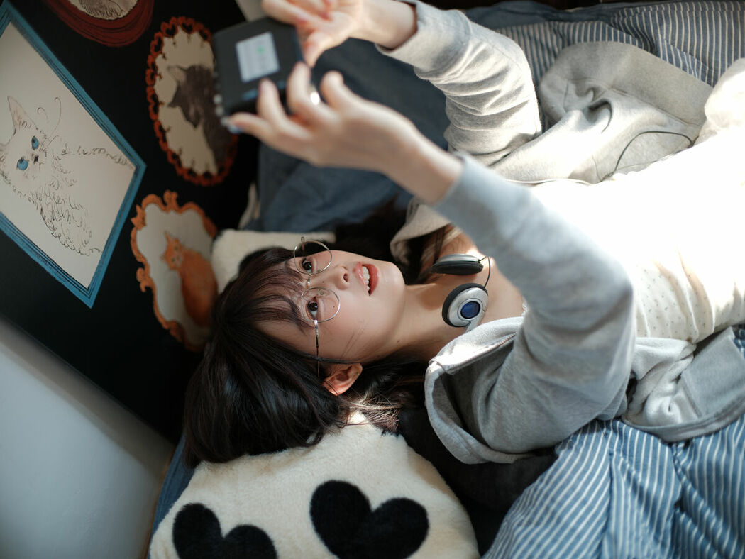 YiTuYu艺图语 Vol.9252 Suan Nai Jia Xin Hao Hao Ci (20P)