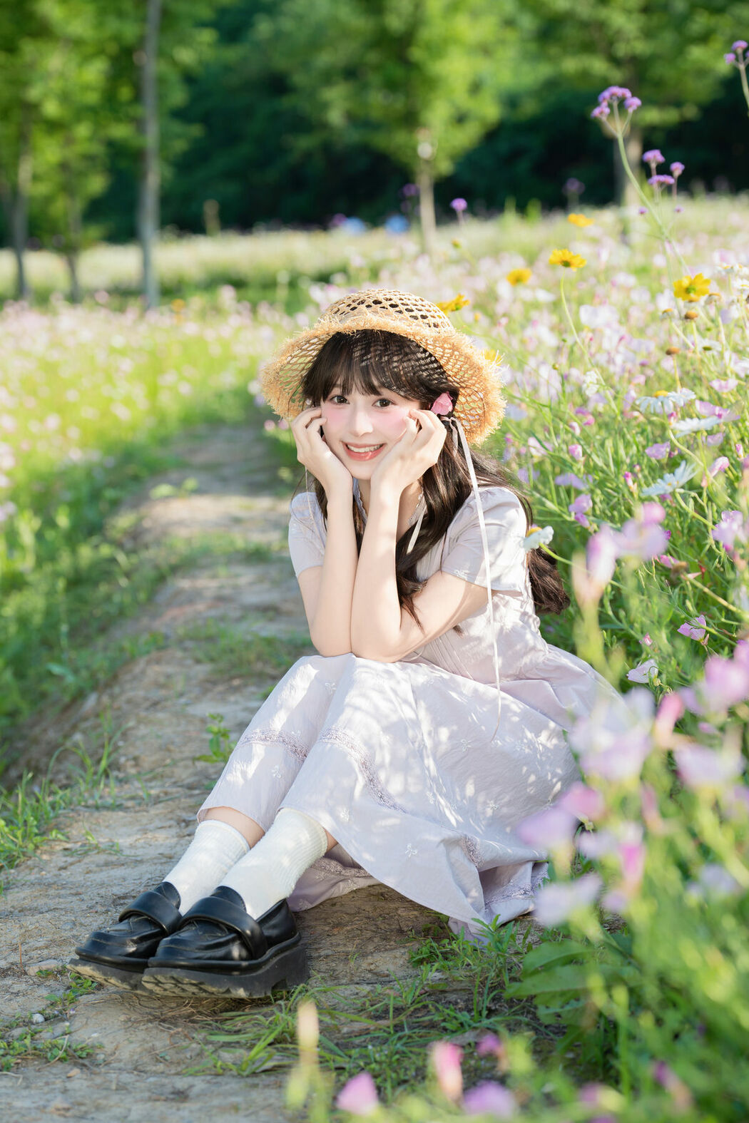 YiTuYu艺图语 Vol.9248 Xia Yu Xiao Nian (26P)