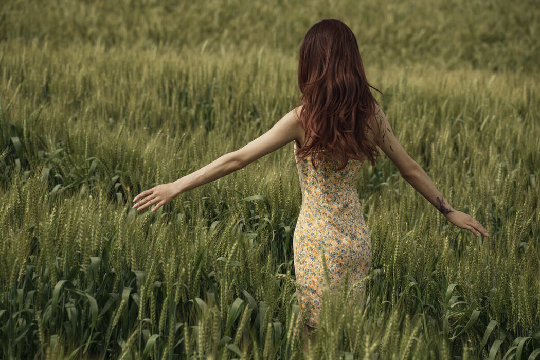 YiTuYu艺图语 Vol.9261 Zou Xue (26P)