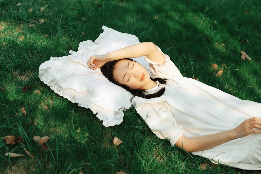 YiTuYu艺图语 Vol.9260 Ning Jing (32P)