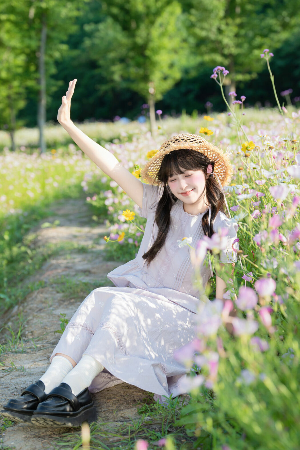 YiTuYu艺图语 Vol.9248 Xia Yu Xiao Nian (26P)