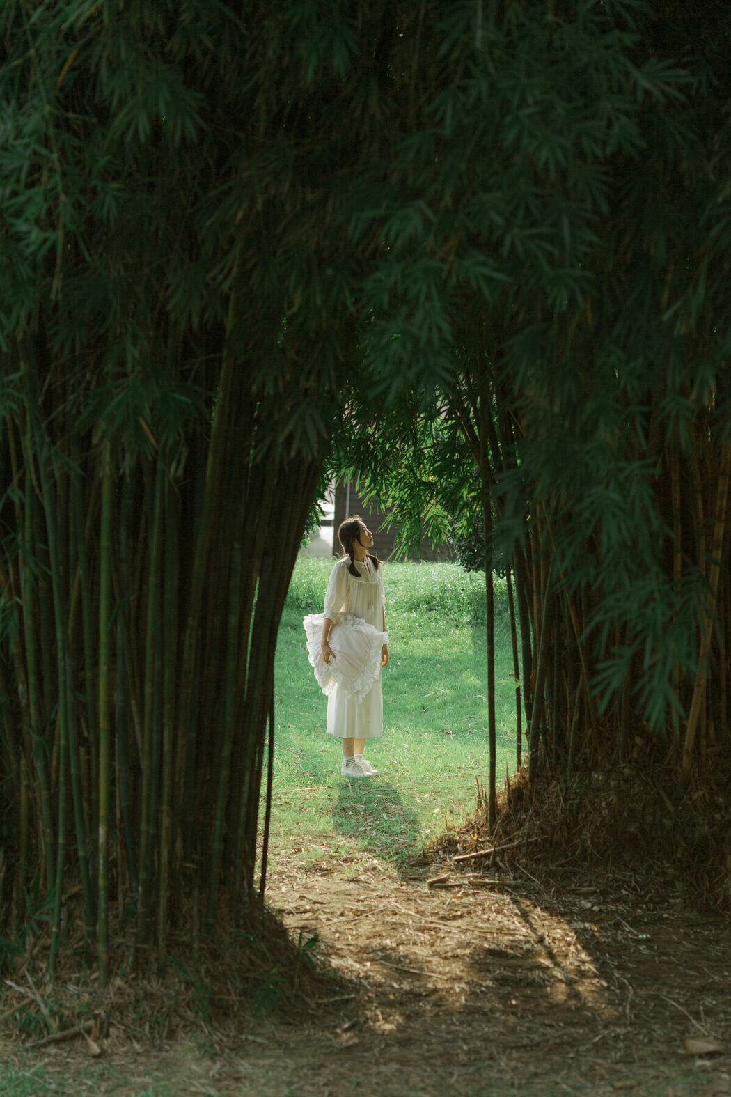 YiTuYu艺图语 Vol.9260 Ning Jing (32P)