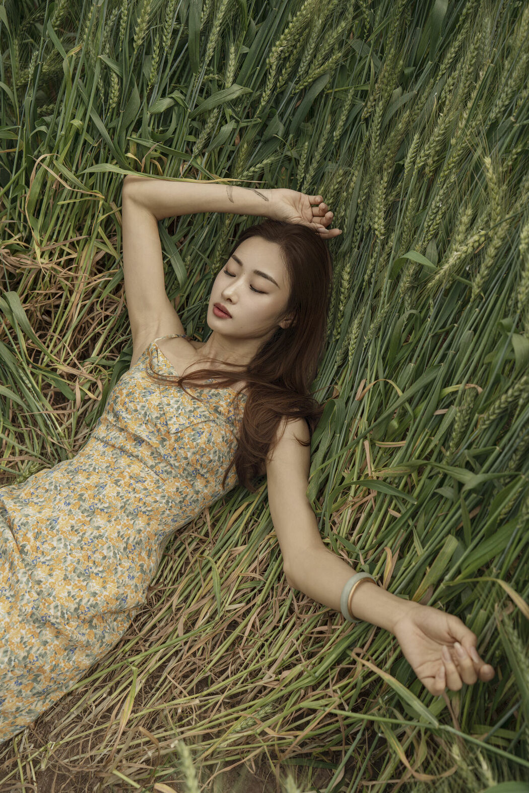 YiTuYu艺图语 Vol.9261 Zou Xue (26P)