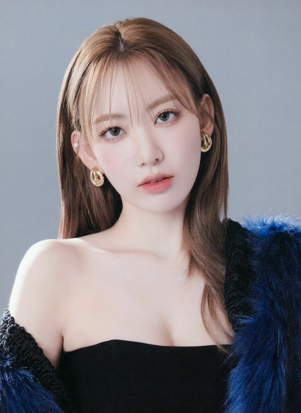 JP Sakura Miyawaki 宮脇咲良 – Graduation Visual Booklet (85P)