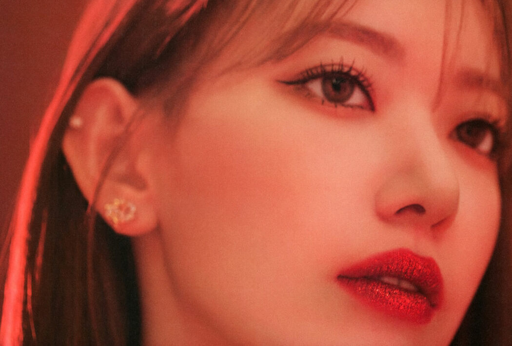 JP Sakura Miyawaki 宮脇咲良 – Graduation Visual Booklet (85P)