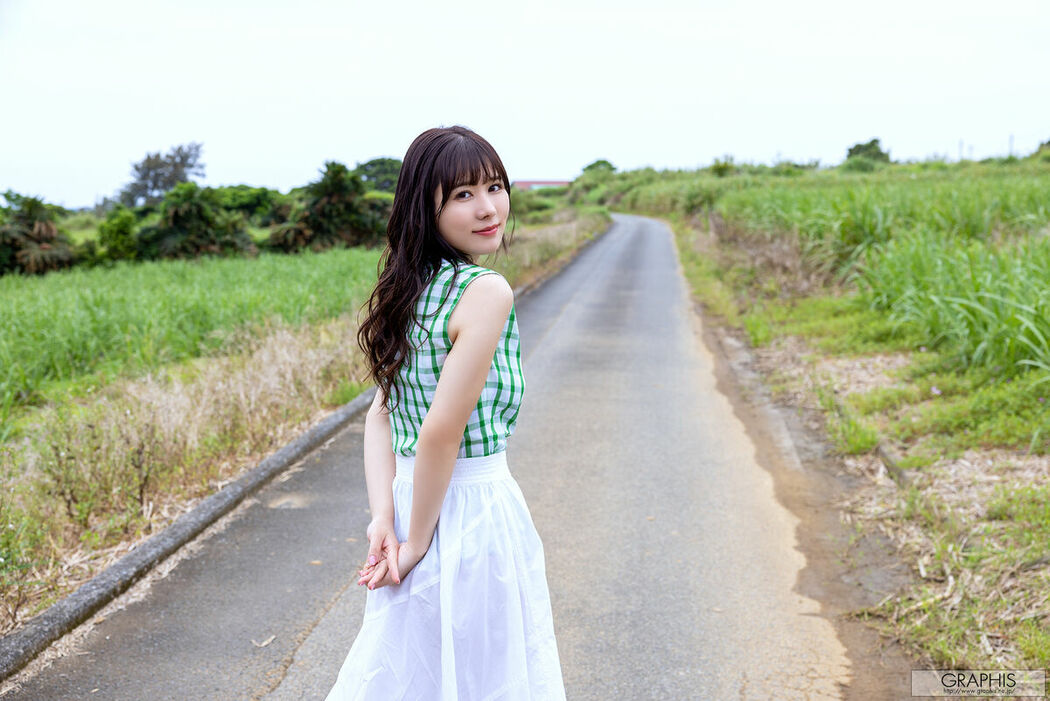 JP Mei Itsukaichi 五日市芽依 – Graphis SUMMER SPECIAL 2025 Vacation Vol.6-7-8 (61P)