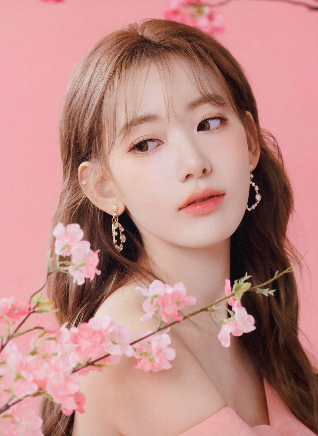 JP Sakura Miyawaki 宮脇咲良 – Graduation Visual Booklet (85P)