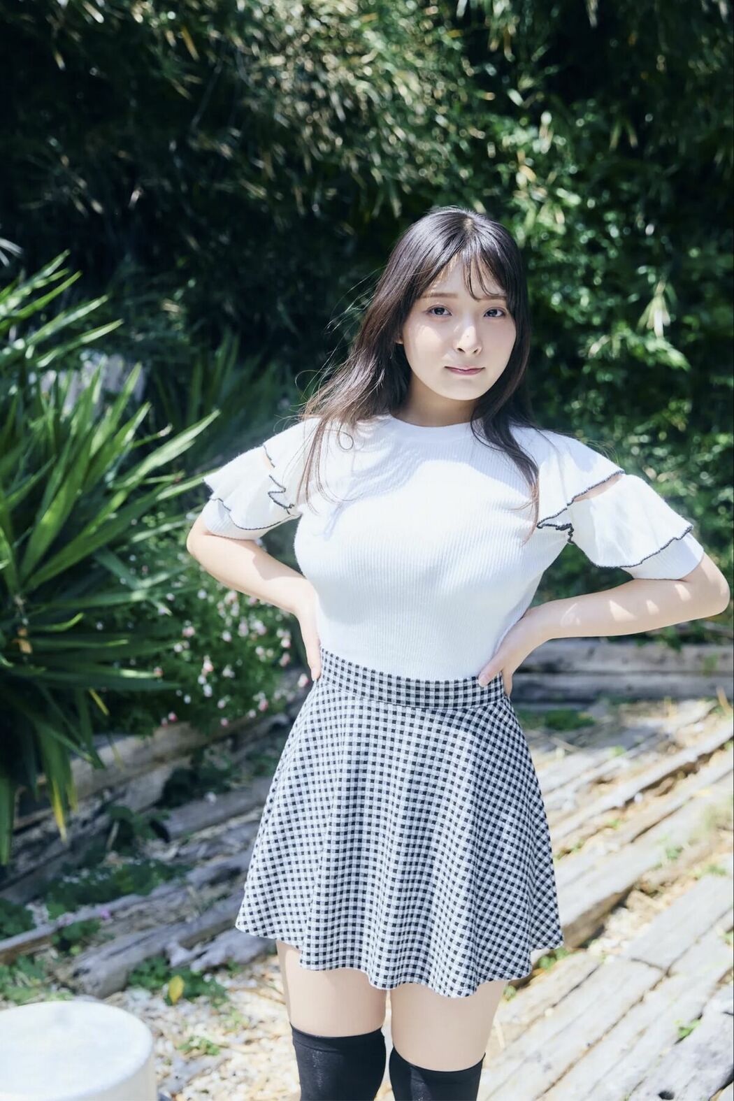 JP Misaki Sawa 沢美沙樹 – FRIDAY Monthly Girl 050 完全未発表100カット Part01 (54P – 1V)