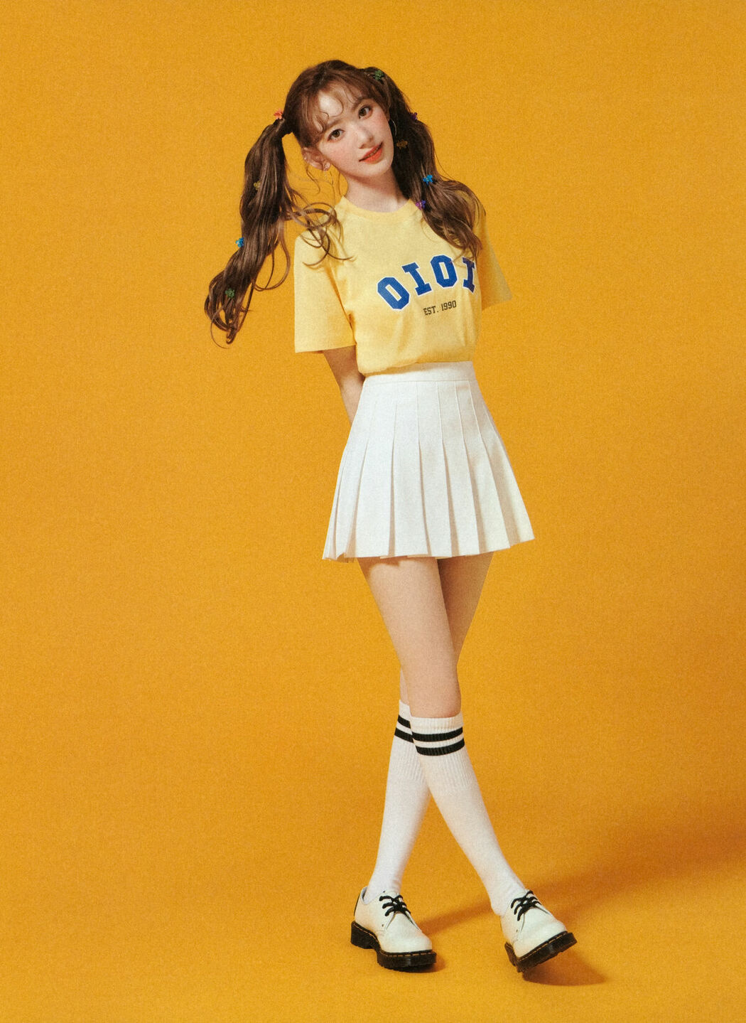 JP Sakura Miyawaki 宮脇咲良 – Graduation Visual Booklet (85P)