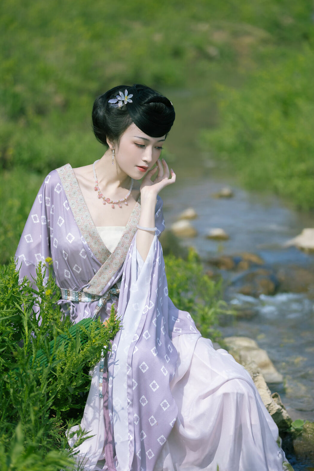 YiTuYu艺图语 Vol.9274 Liu Lian Niu Nai (27P)