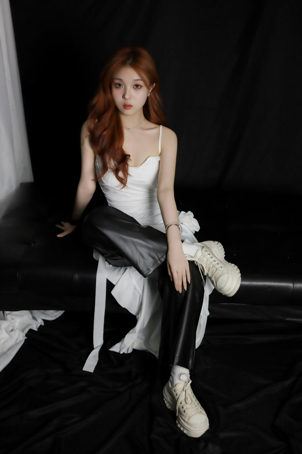 YiTuYu艺图语 Vol.9280 Momo Wu (25P)