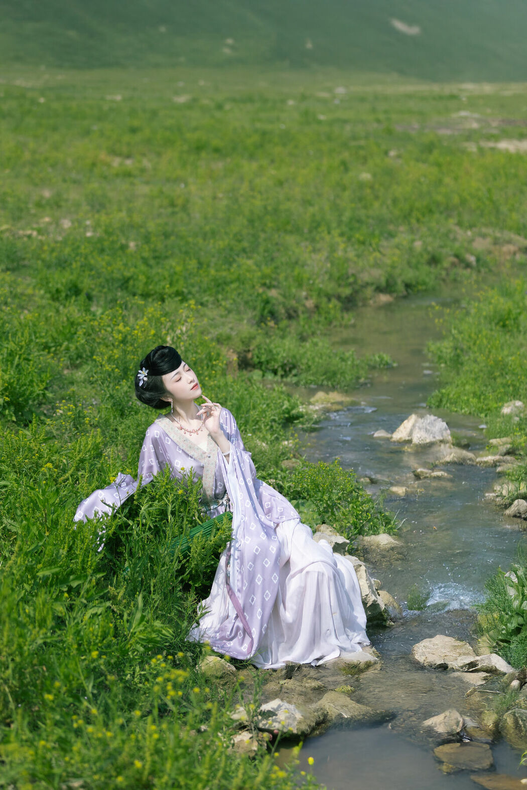 YiTuYu艺图语 Vol.9274 Liu Lian Niu Nai (27P)