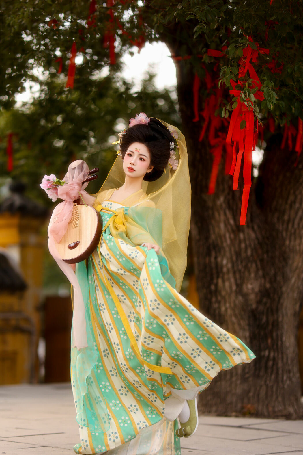 YiTuYu艺图语 Vol.9276 Xiao Du Tong Xue (52P)