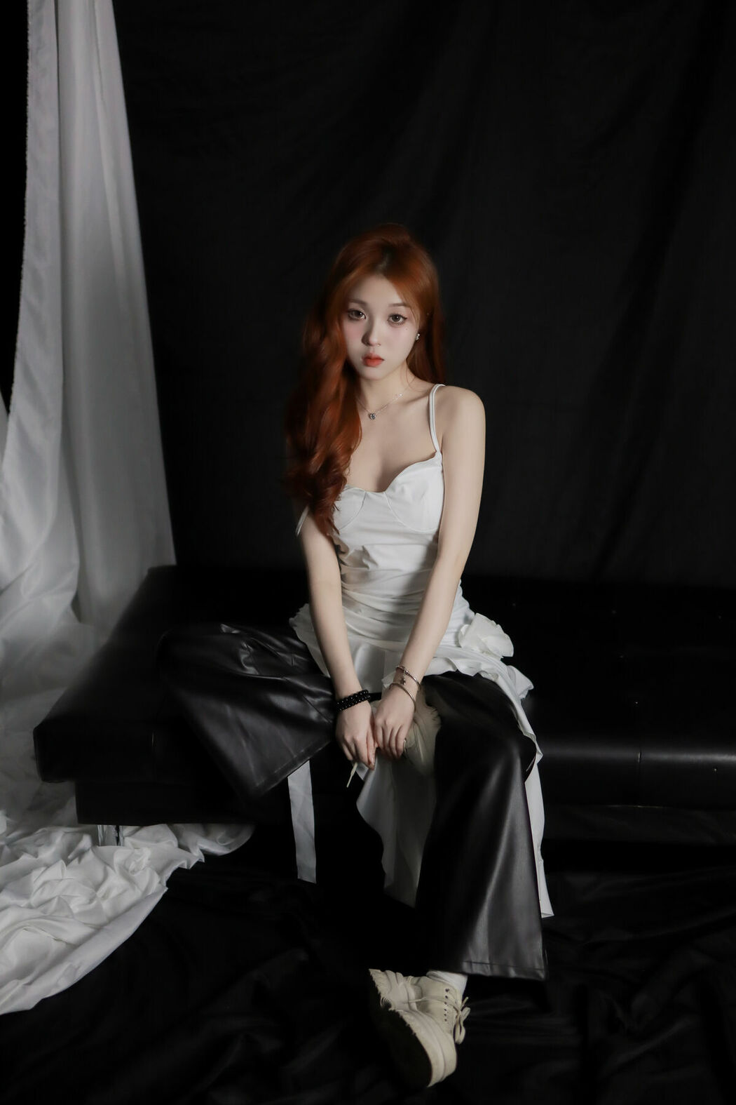 YiTuYu艺图语 Vol.9280 Momo Wu (25P)