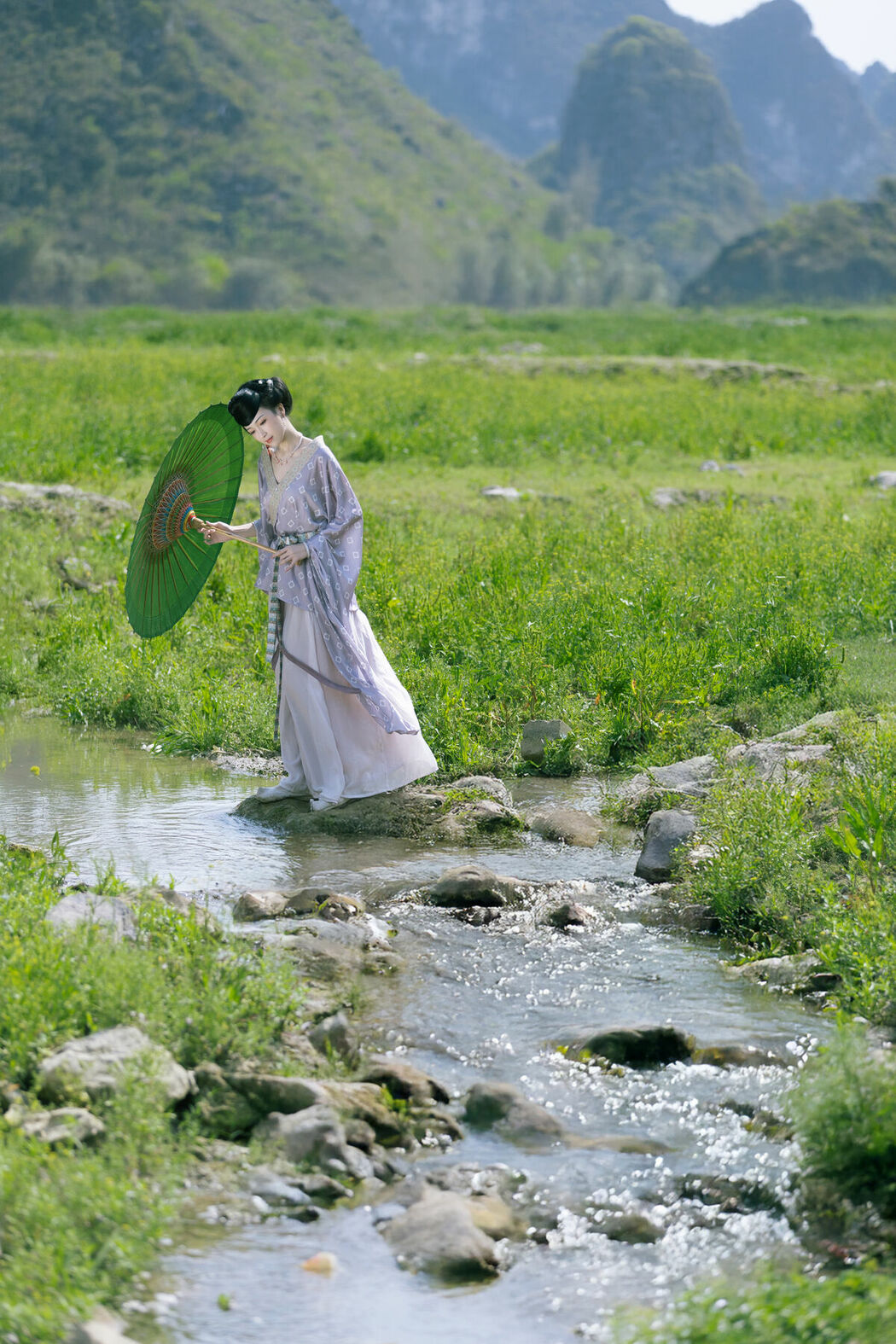 YiTuYu艺图语 Vol.9274 Liu Lian Niu Nai (27P)