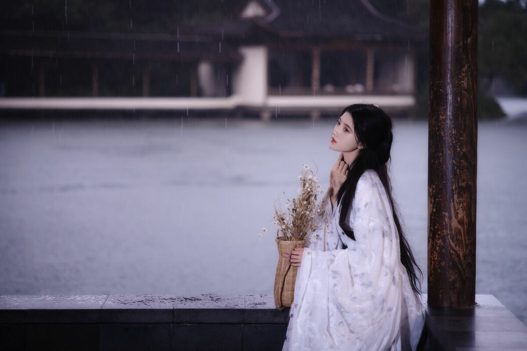 YiTuYu艺图语 Vol.9268 Dang Chu Jiao Ren Jia Xiao Tian Tian (28P)