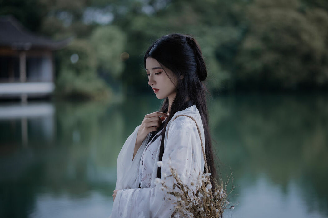 YiTuYu艺图语 Vol.9268 Dang Chu Jiao Ren Jia Xiao Tian Tian (28P)