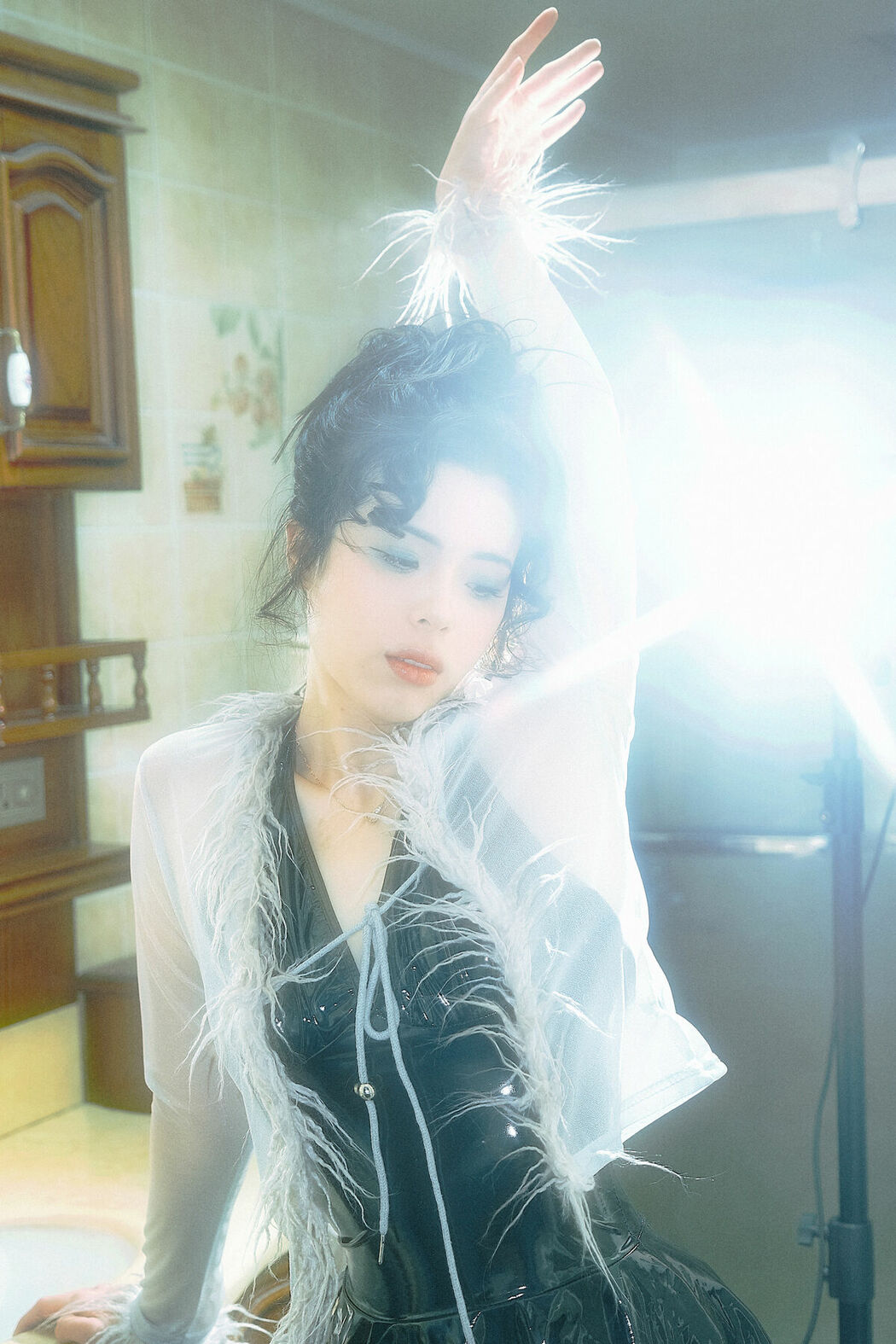 YiTuYu艺图语 Vol.9281 Yi Zhi Qian Qian (14P)