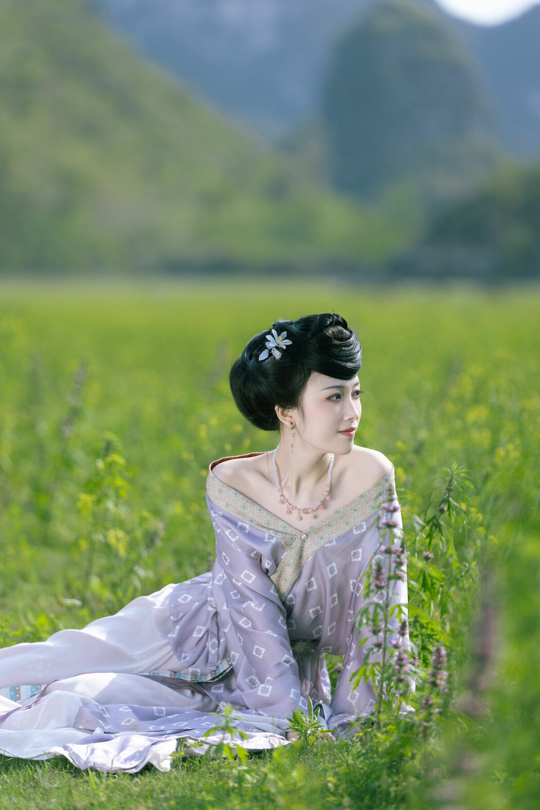 YiTuYu艺图语 Vol.9274 Liu Lian Niu Nai (27P)